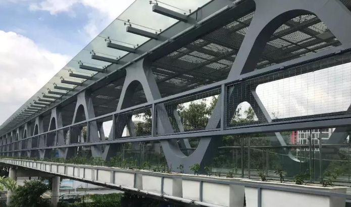 桦甸论管桁架结构工程弯管加工防锈处理的方法